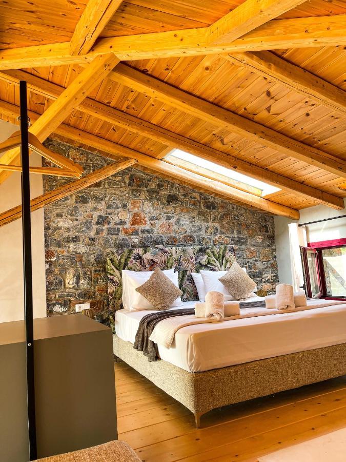 Modern Stone Villas With Swimming Pool 알리베리 외부 사진